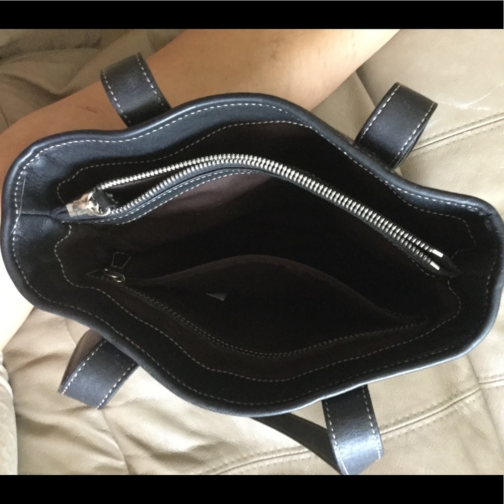 Authentic Coach Purse - Picture 2 of 4